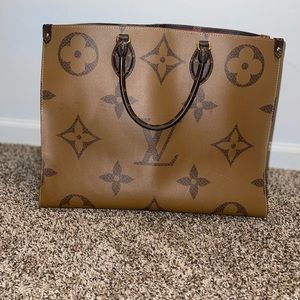 Louis Vuitton On The Go GM